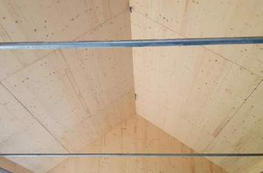 LESENA MANSARDNA OBLOGA